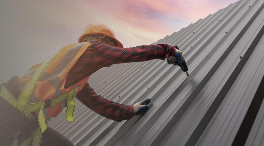 Professional gutter cleaning in Circleville, NY